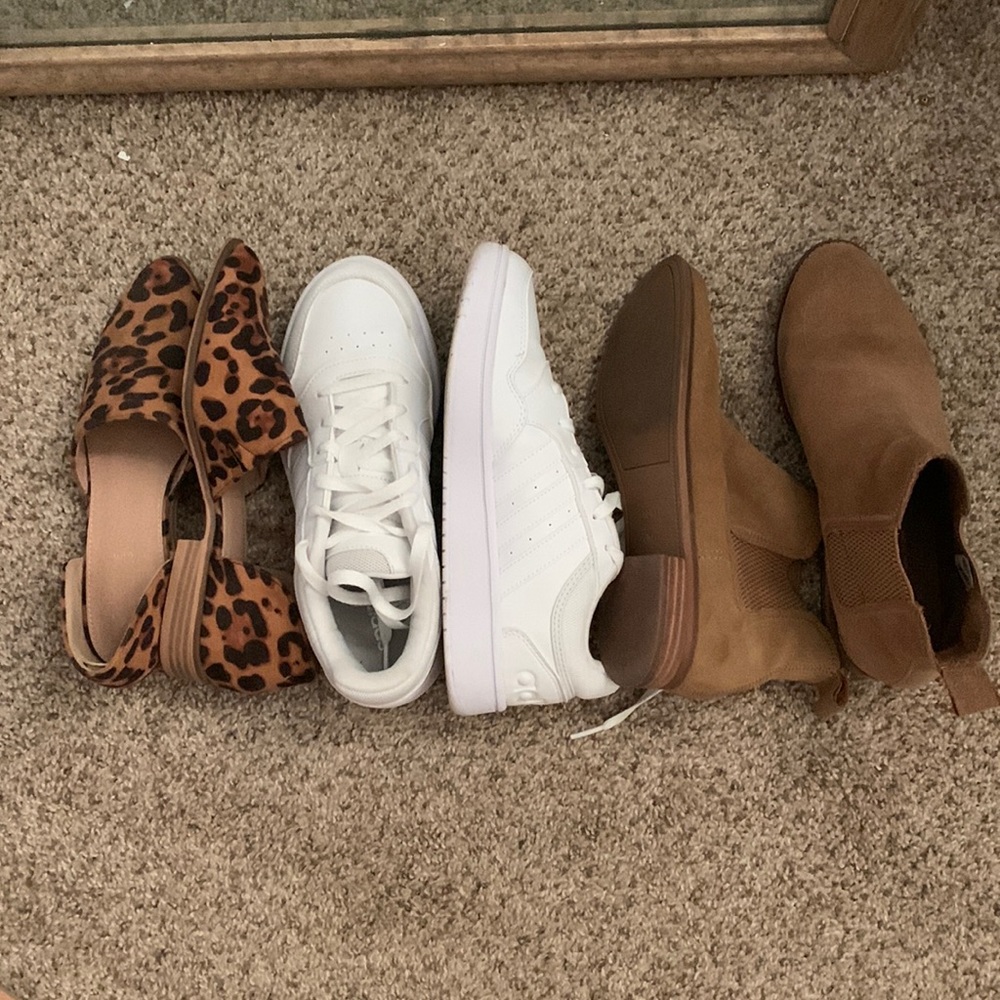 Size 8 women’s shoe bundle